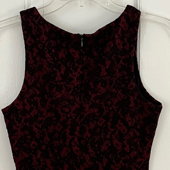 NWT MICHAEL KORS Lace Jacquard Dress Bodycon Size 2 Black Red Sexy Contemporary - Picture 8 of 15